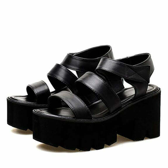 Freiburg Sandals: Y2K Fashion Essential for Trendy 2000s Style