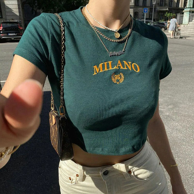 Milano Crop Top: Trendy Y2K Fashion Essential for Stylish Outfits