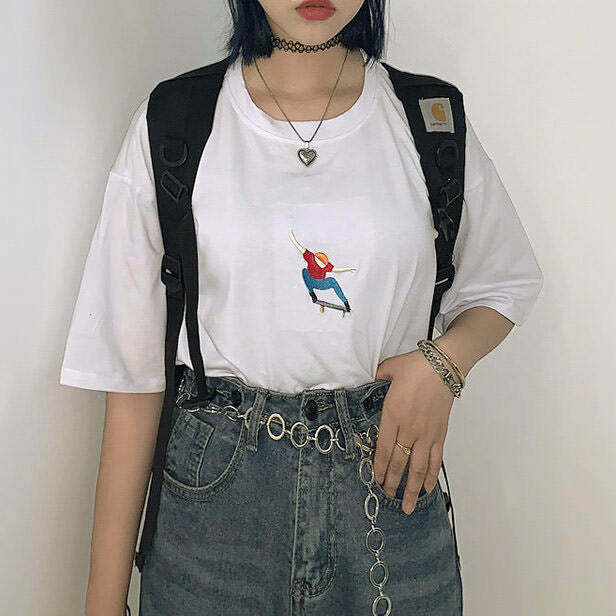 Nollie Y2K Embroidered Tee: Trendy 2000s Fashion Essential for Women