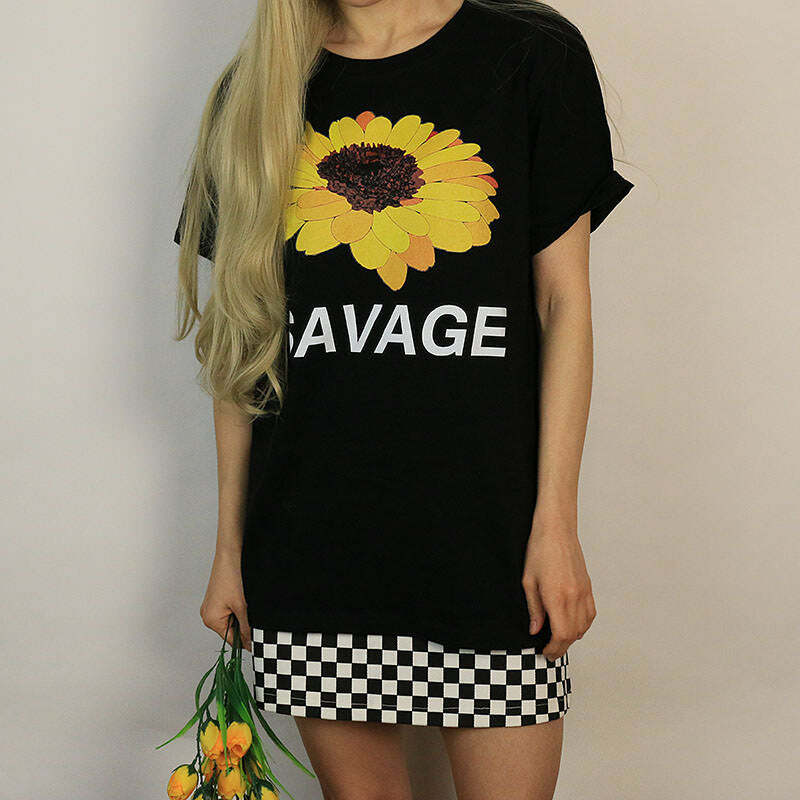 Savage Y2K Fashion T-Shirt - Trendy 2000s Style Graphic Tee