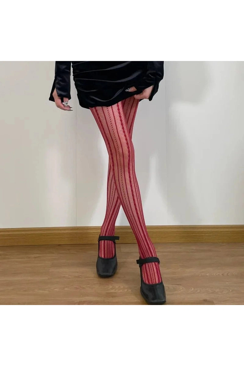 Scarlet Lace Patterned Tights - Y2K Fashion Essential for 2000s Style