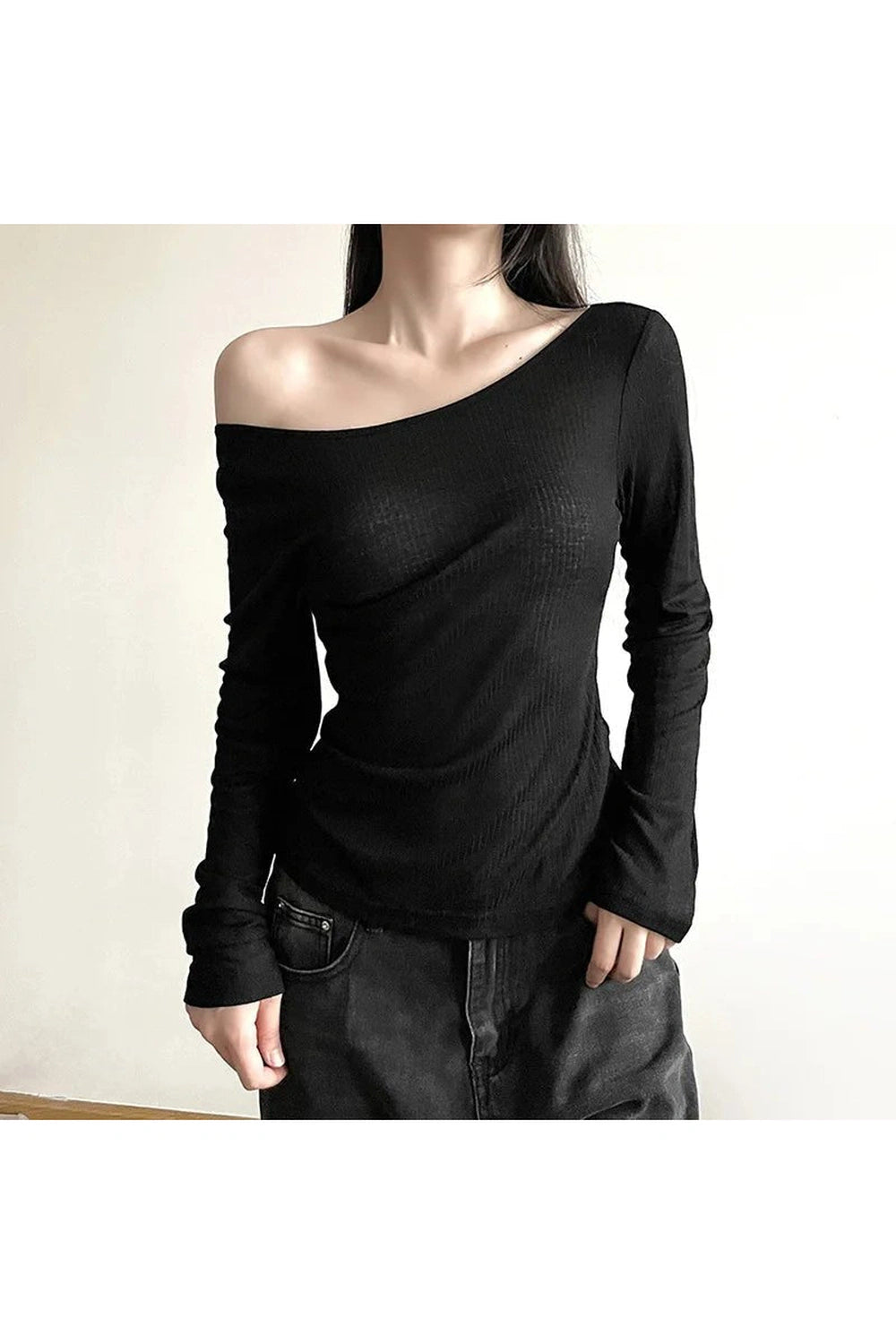 Trendy Black Off-Shoulder Ribbed Top - Y2K Fashion Essential