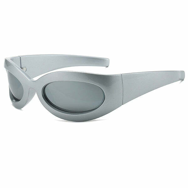 Y2K Bug Eye Sunglasses - Trendy 2000s Fashion Accessory for Y2K Aesthetic