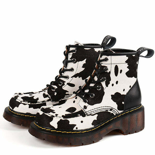 Y2K Fashion Animal Behavior Boots: Trendy 2000s Style Footwear