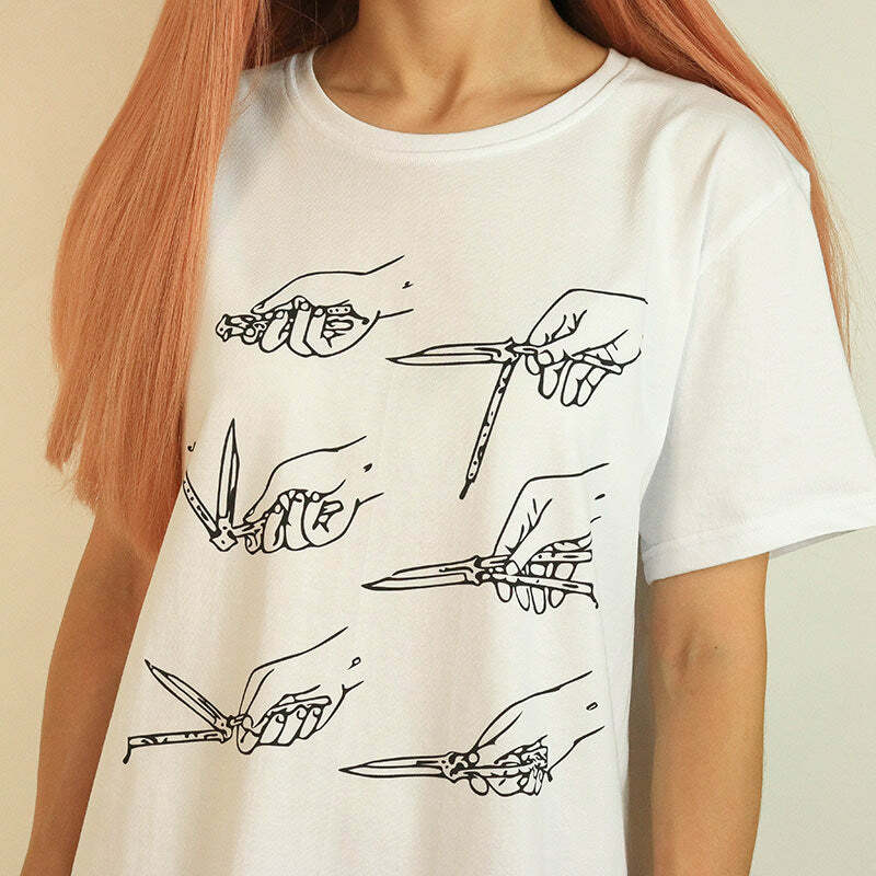 Y2K Fashion Balisong Knife T-Shirt: Trendy 2000s Style Graphic Tee