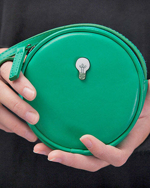 Y2K Fashion Bulb Mini Handbag - Trendy 2000s Style Accessory