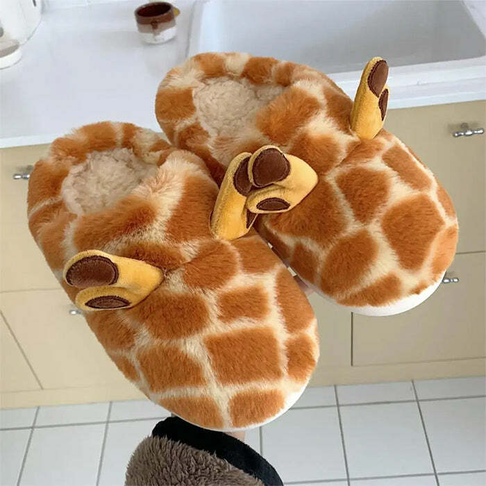 Y2K Fashion Giraffe Plush Slippers - Cozy 2000s Style Footwear