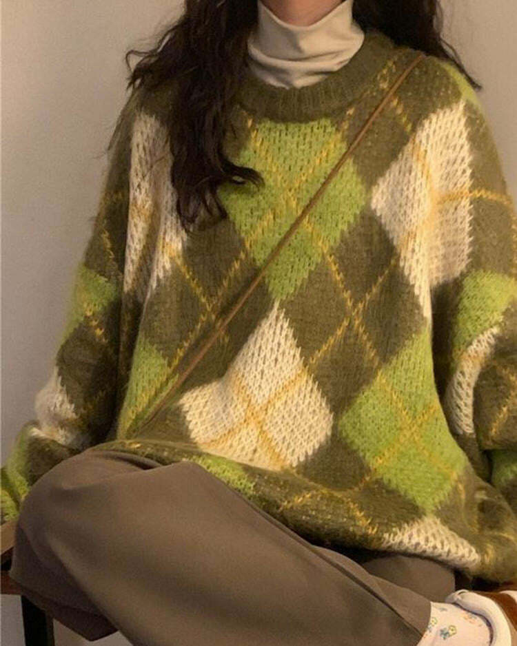 Y2K Fashion Green Argyle Sweater - Retro 2000s Style Top