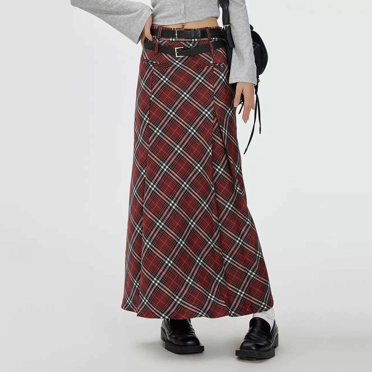 Y2K Fashion London Bridge Plaid Maxi Skirt - 2000s Style Essential