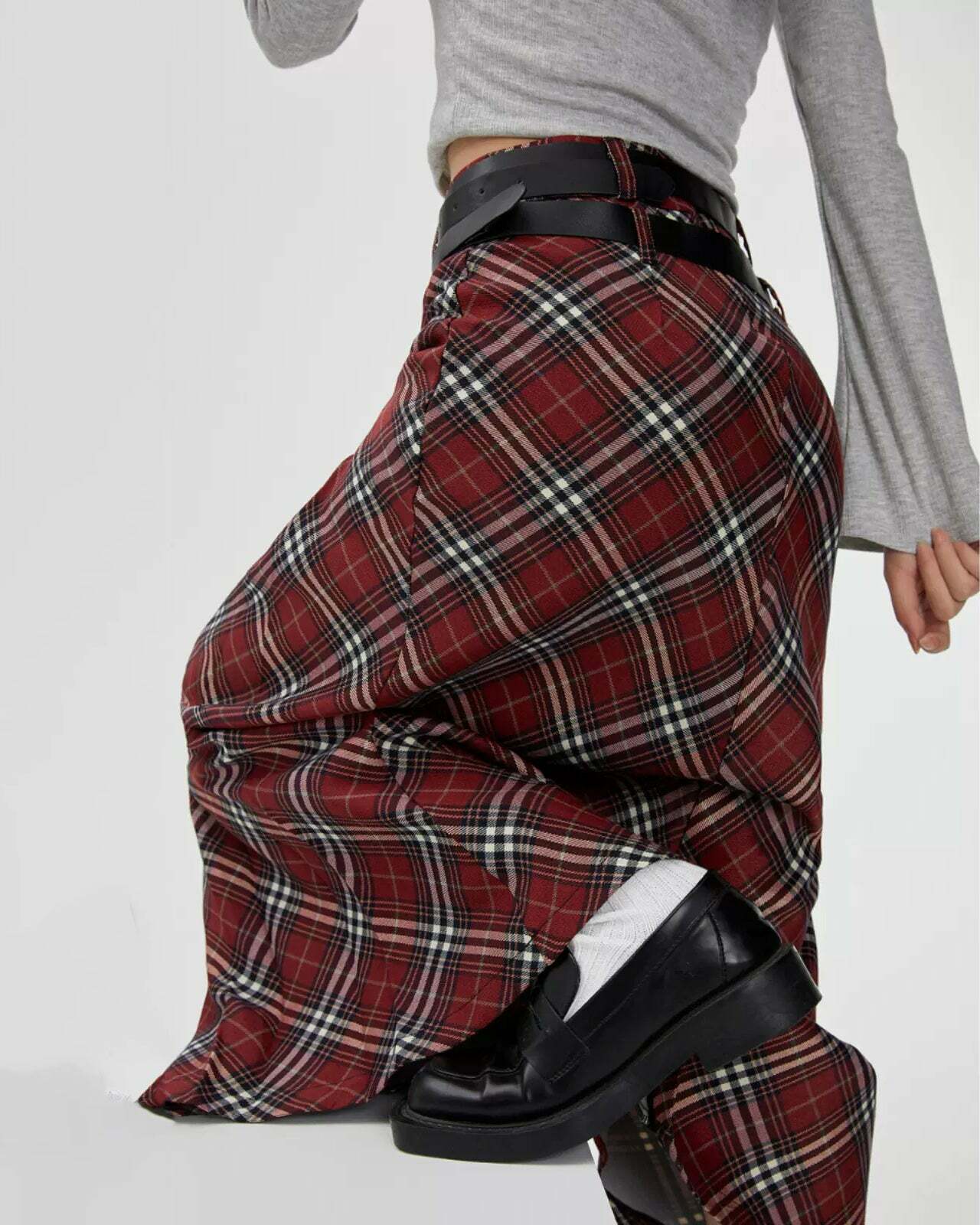 Y2K Fashion London Bridge Plaid Maxi Skirt - 2000s Style Essential