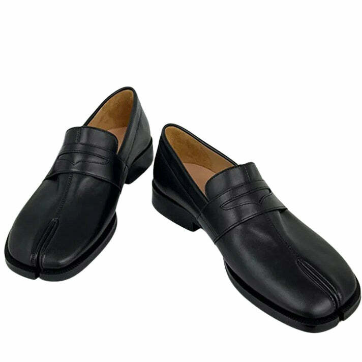 Y2K Fashion London Bridge Split Toe Tabi Loafers - 2000s Style Footwear