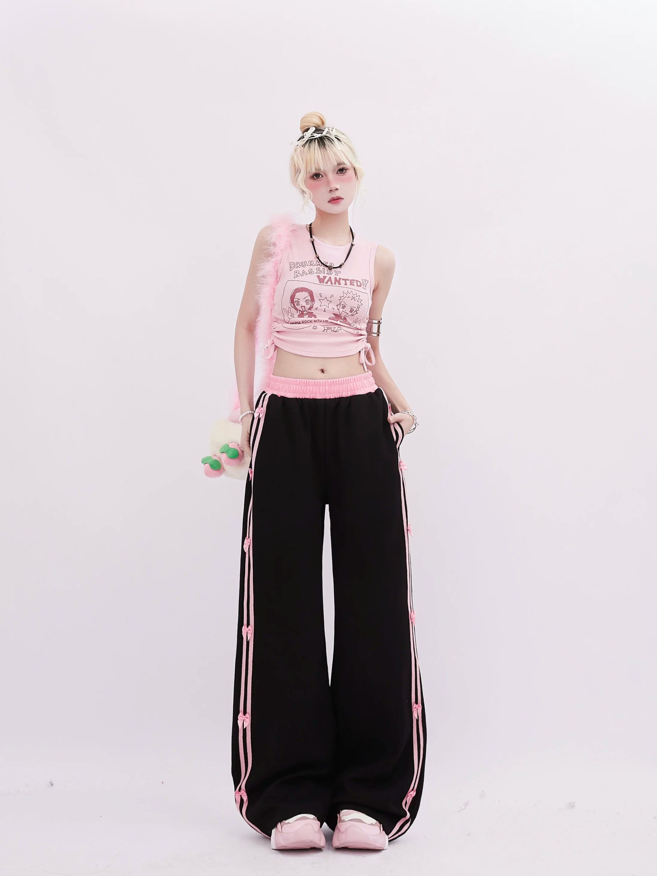 Y2K Fashion Pink-Trimmed Bow Accent Wide-Leg Pants for Trendy Looks