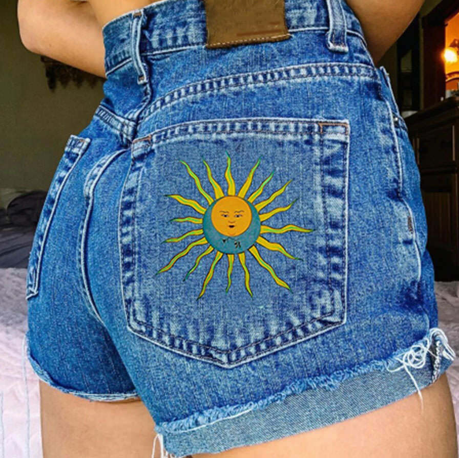 Y2K Fashion Sun and Moon Embroidered Shorts - Trendy 2000s Style