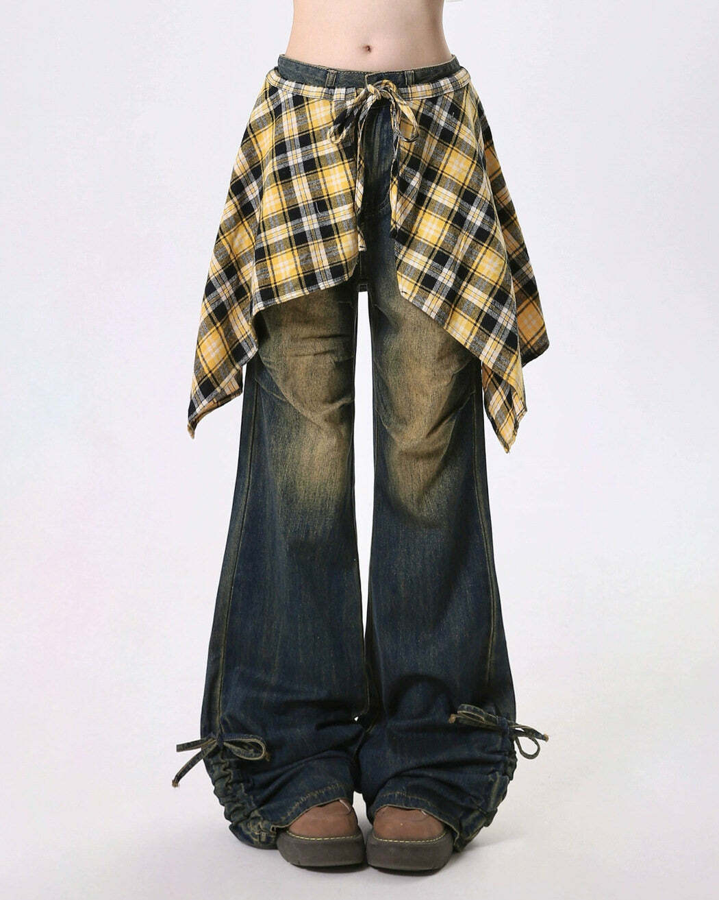 Y2K Fashion: Teenage Drama Shirt with Tied Baggy Jeans Outfit