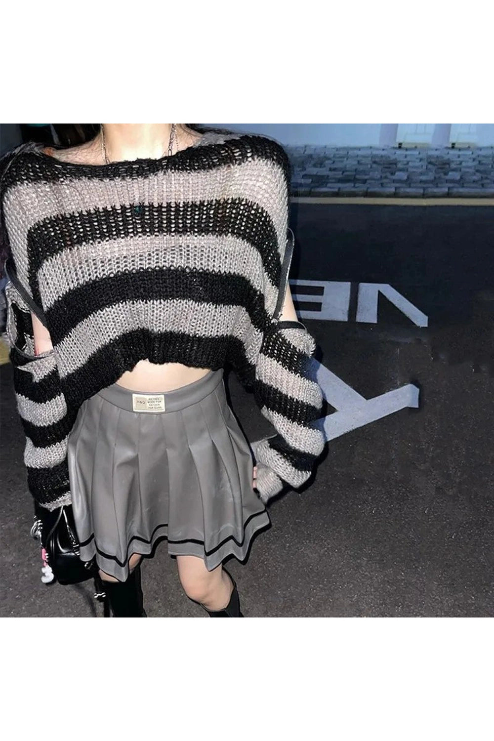 Y2K Grunge Striped Crop Sweater - Retro 2000s Fashion Essential