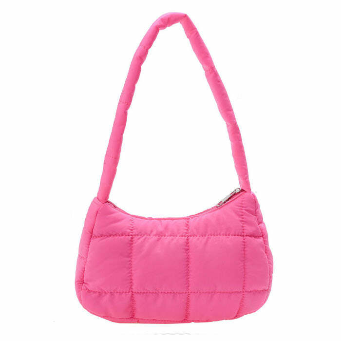 Y2K Puffer Baguette Bag: Trendy 2000s Fashion Essential for Stylish Looks